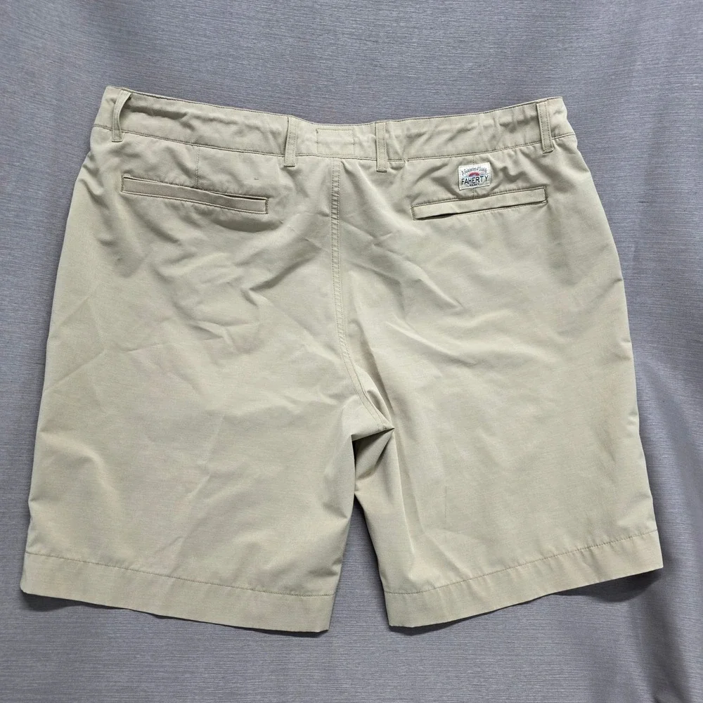 Faherty All Day Shorts Mens‎ 40 Khaki Tan Hybrid Stretch Quick Dry 9 Inch Inseam